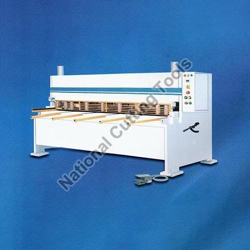 Fixed Rake Angle Hydraulic Shearing Machine
