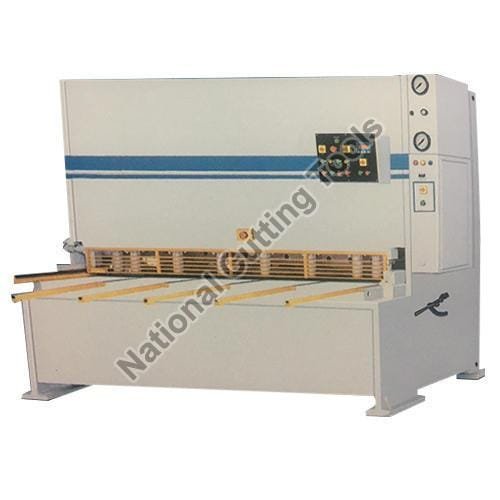 Variable Rake Angle Hydraulic Shearing Machine
